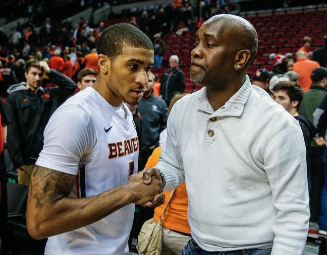 练与配合的 练与配合的