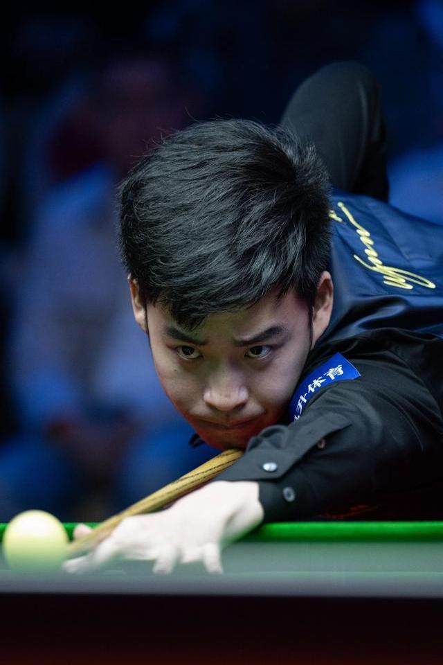 更紧密的防 更紧密的防